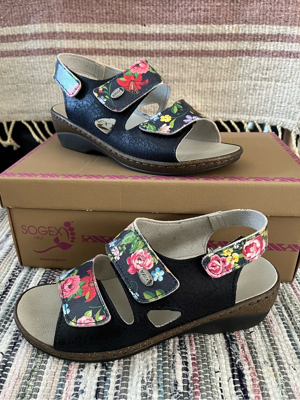 Sogex 1965 Comfort Italian Sandals Anatomic Floral Italy 36 Adjustable Fit Wedge